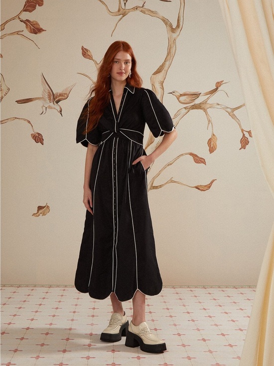 FARM Rio Dresses & Skirts - Black and White Short Sleeve Midi Dress